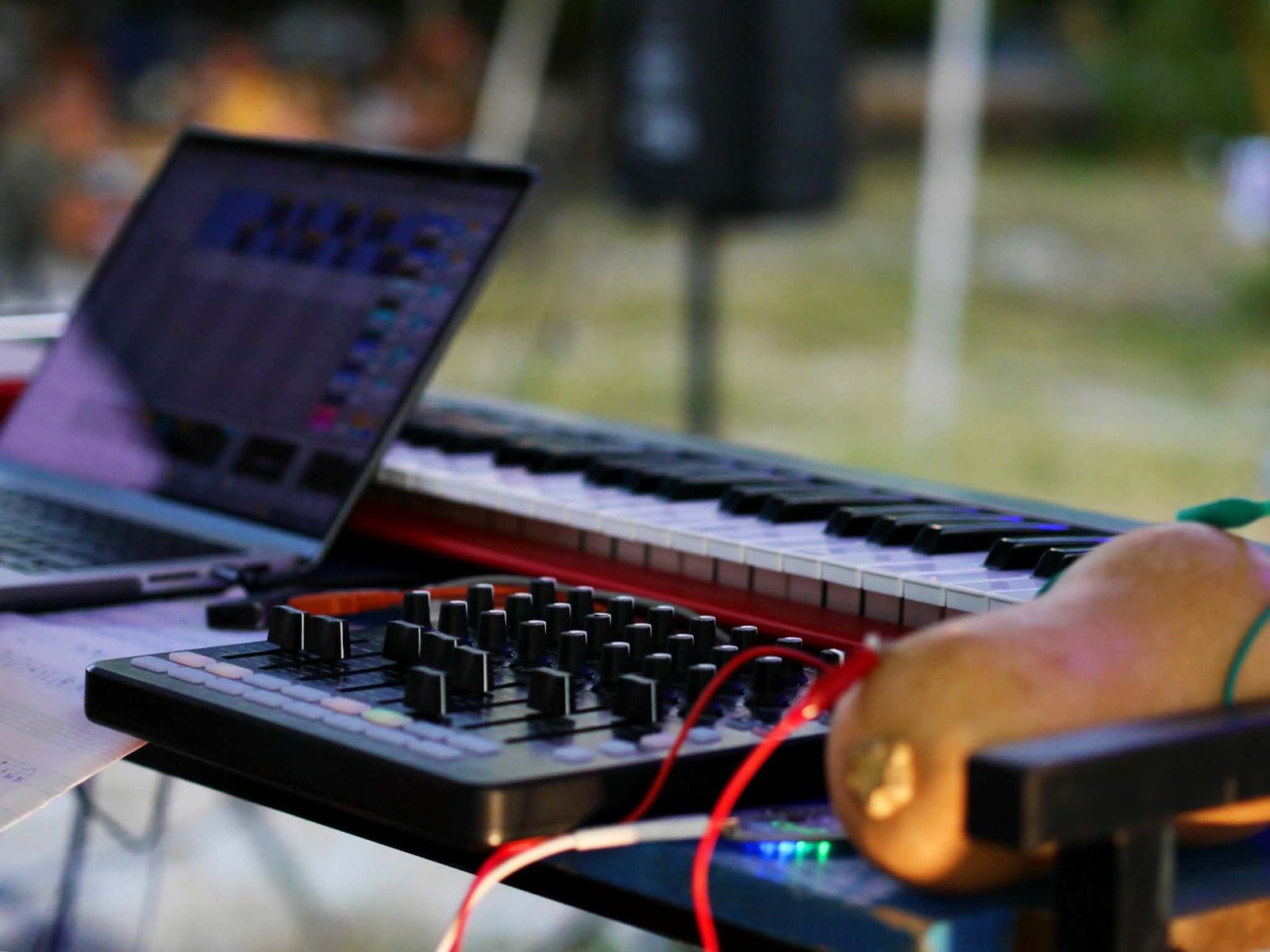 Live setup: laptop, MIDI controller, keyboard and biofeedback sensor